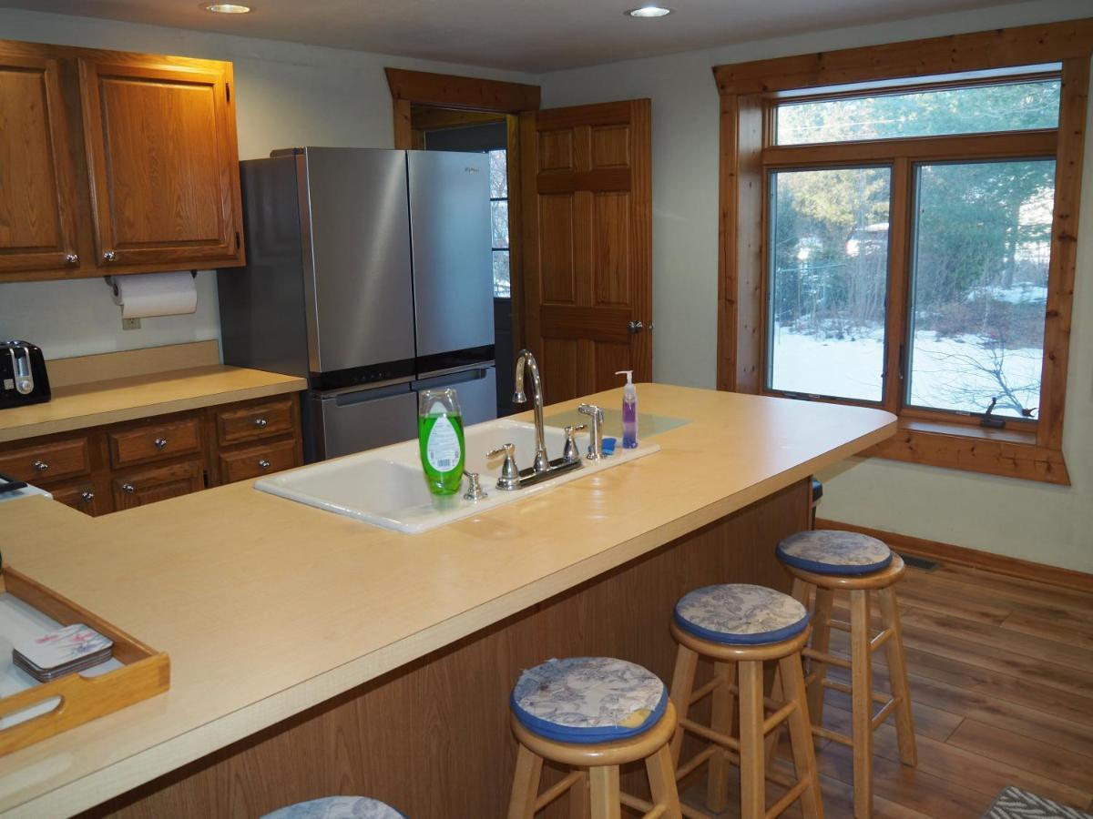 Bayside Cottage - Remodeled And Great Location! Frankfort Dış mekan fotoğraf
